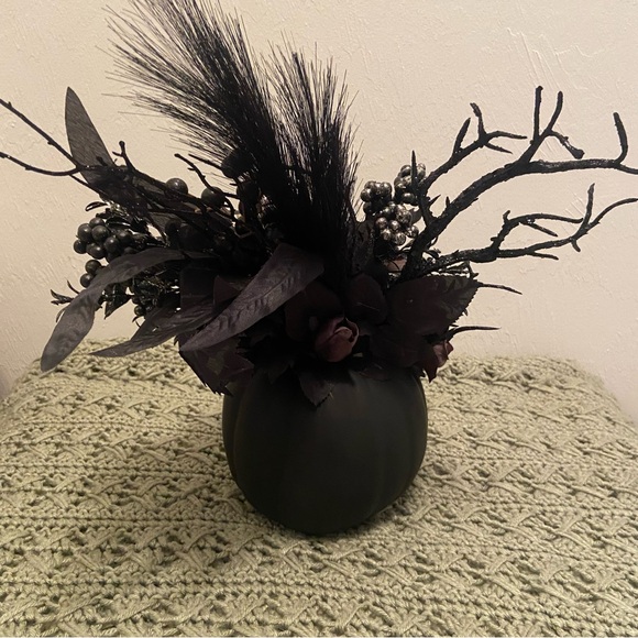 Halloween Spooky Pumpkin Flower Boutique - Picture 5 of 13